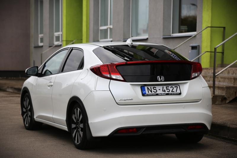 Honda - Civic - pic5