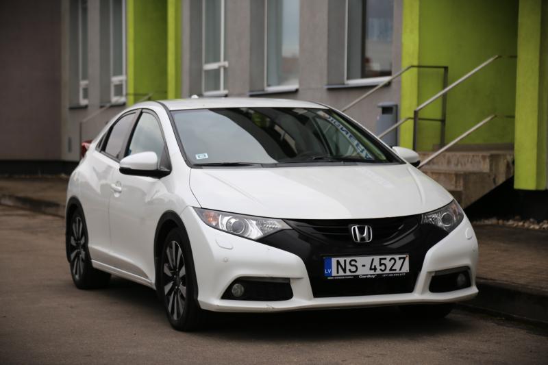 Honda - Civic - pic4