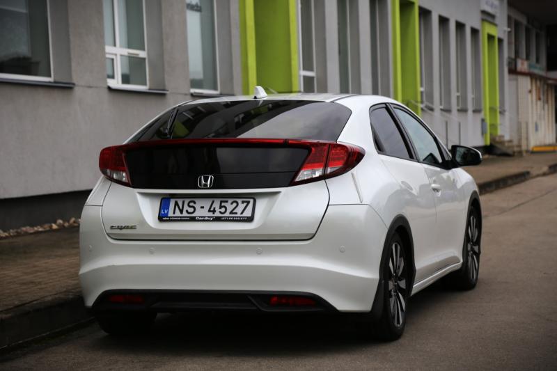 Honda - Civic - pic6