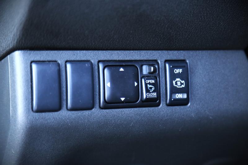 Nissan - Pathfinder - pic17